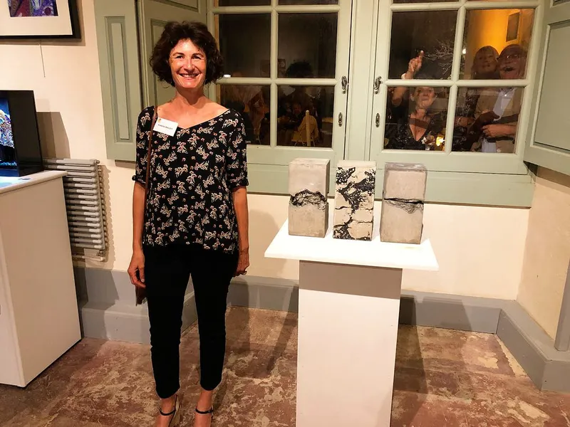 Valérie Billet lors d’une exposition des Blocs