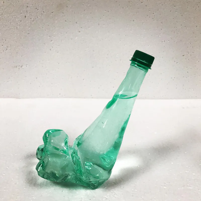 Les Bouteilles — sculpture de Valérie Billet