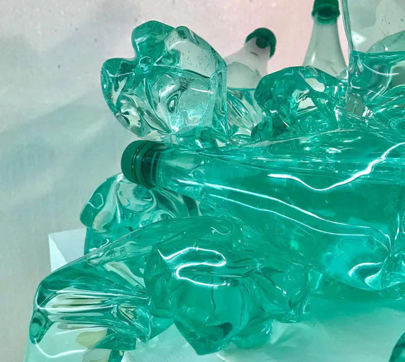 Les Bouteilles — sculpture de Valérie Billet